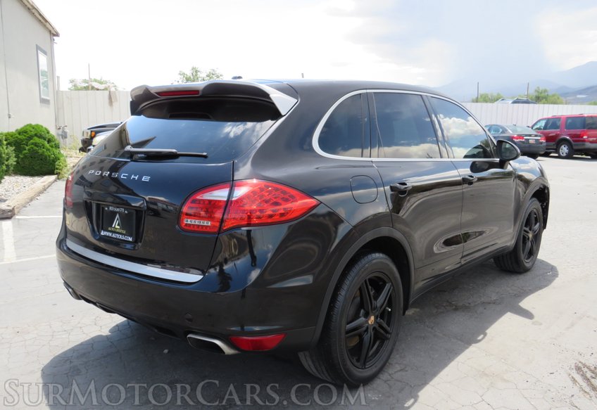 2014 Porsche Cayenne - Image 8