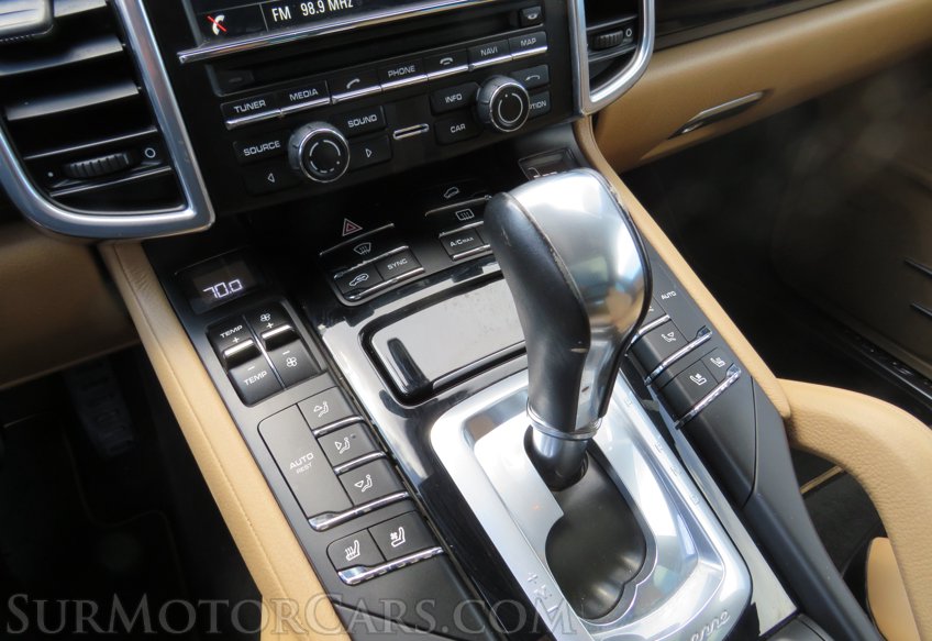 2014 Porsche Cayenne - Image 42