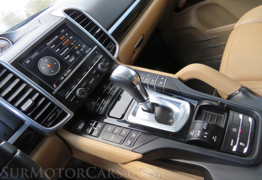 2014 Porsche Cayenne - Image 31