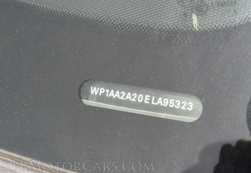 2014 Porsche Cayenne - Image 58