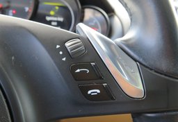 2014 Porsche Cayenne - Image 32