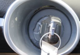 2014 Porsche Cayenne - Image 40