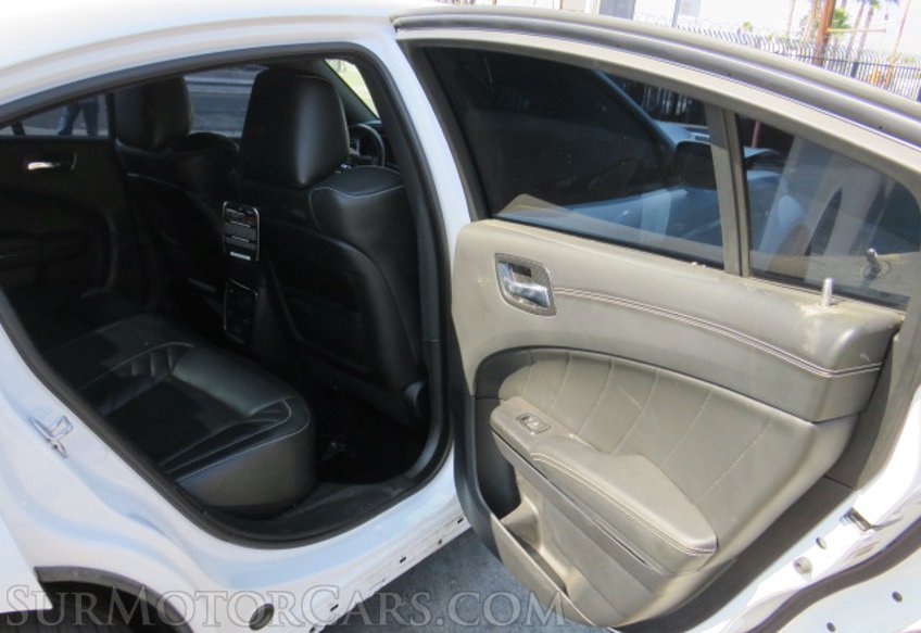 2020 Dodge Charger - Image 22