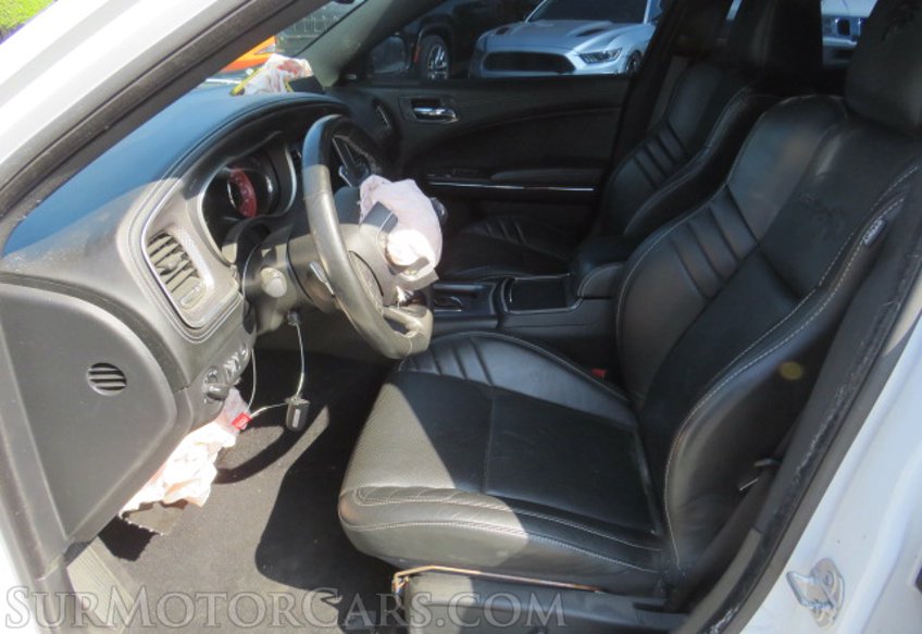 2020 Dodge Charger - Image 25