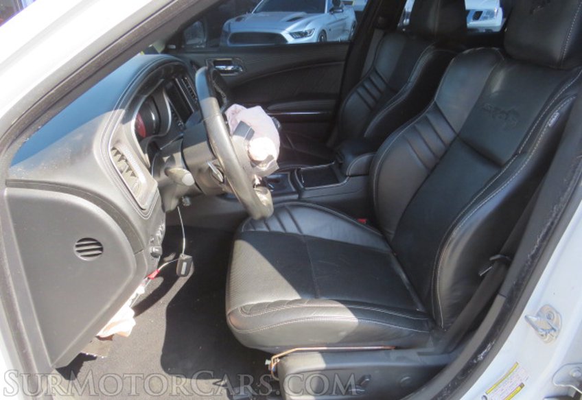 2020 Dodge Charger - Image 23