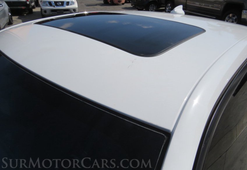 2020 Dodge Charger - Image 14