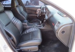 2020 Dodge Charger - Image 24