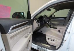 Thumbnail of 2021 Volkswagen Atlas