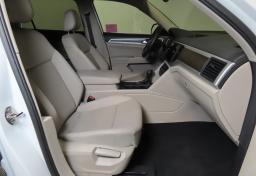Thumbnail of 2021 Volkswagen Atlas