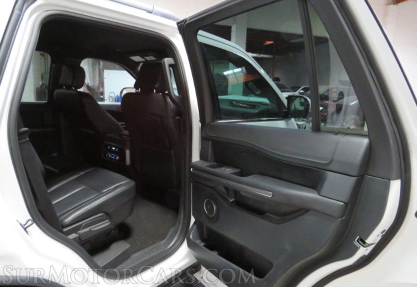 2019 Ford Expedition - Image 21