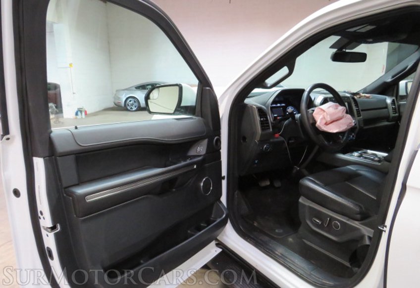 2019 Ford Expedition - Image 18