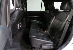 2019 Ford Expedition - Image 26