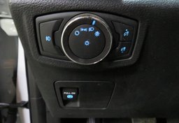 2019 Ford Expedition - Image 37