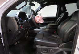 2019 Ford Expedition - Image 24