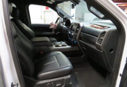 2019 Ford Expedition - Image 25