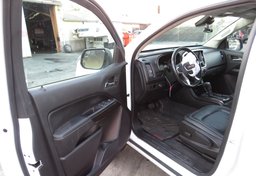 2020 GMC Canyon - Image 39