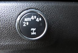 2020 GMC Canyon - Image 41