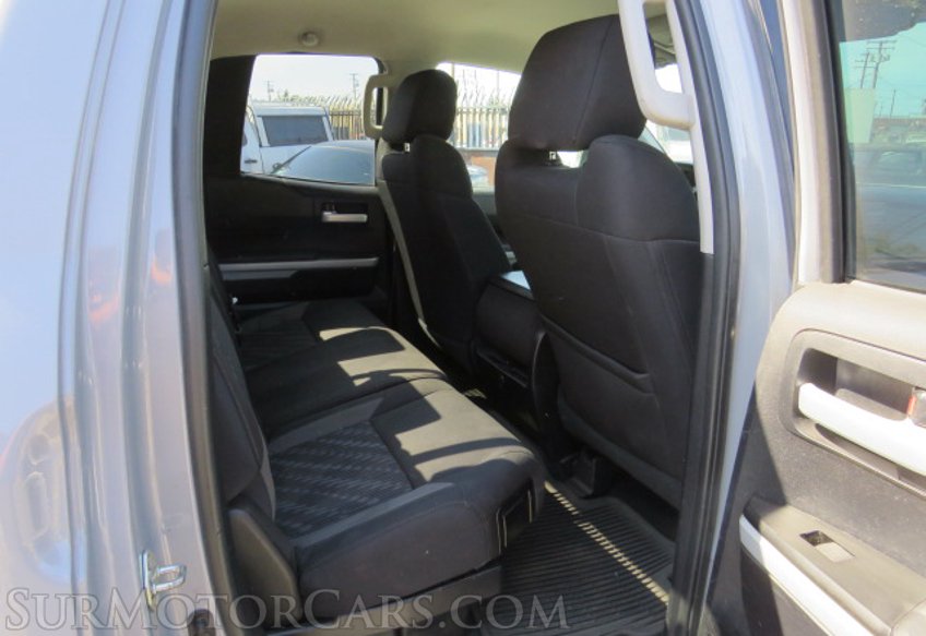 2018 Toyota Tundra - Image 32