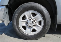 2018 Toyota Tundra - Image 11