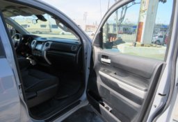 2018 Toyota Tundra - Image 22