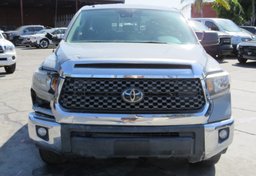 2018 Toyota Tundra - Image 16