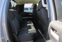 2018 Toyota Tundra - Image 30