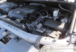 2018 Toyota Tundra - Image 49