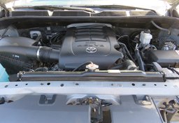 2018 Toyota Tundra - Image 48