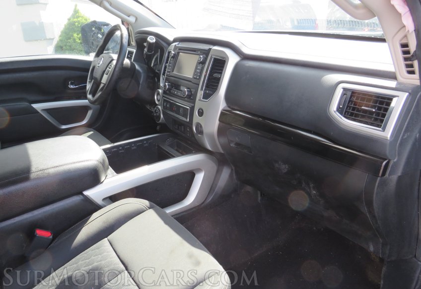 2017 Nissan Titan - Image 26