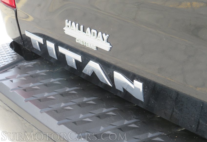 2017 Nissan Titan - Image 16
