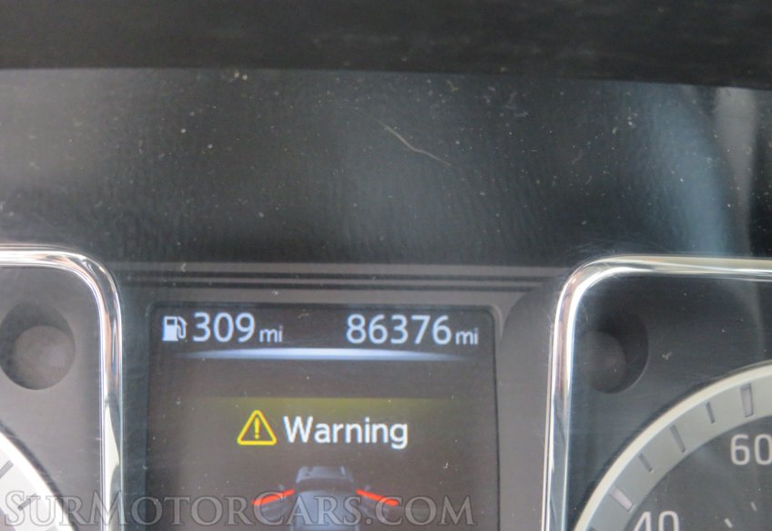 2017 Nissan Titan - Image 39