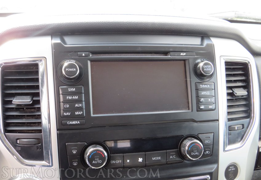 2017 Nissan Titan - Image 38