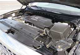 2017 Nissan Titan - Image 52