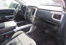 2017 Nissan Titan - Image 26