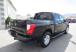 2017 Nissan Titan - Image 5