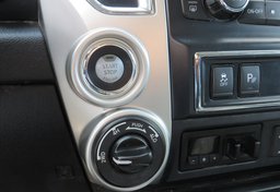 2017 Nissan Titan - Image 40