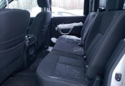 2017 Nissan Titan - Image 3