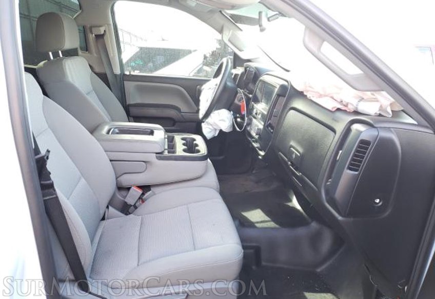 2019 Chevrolet Silverado 2500HD - Image 5