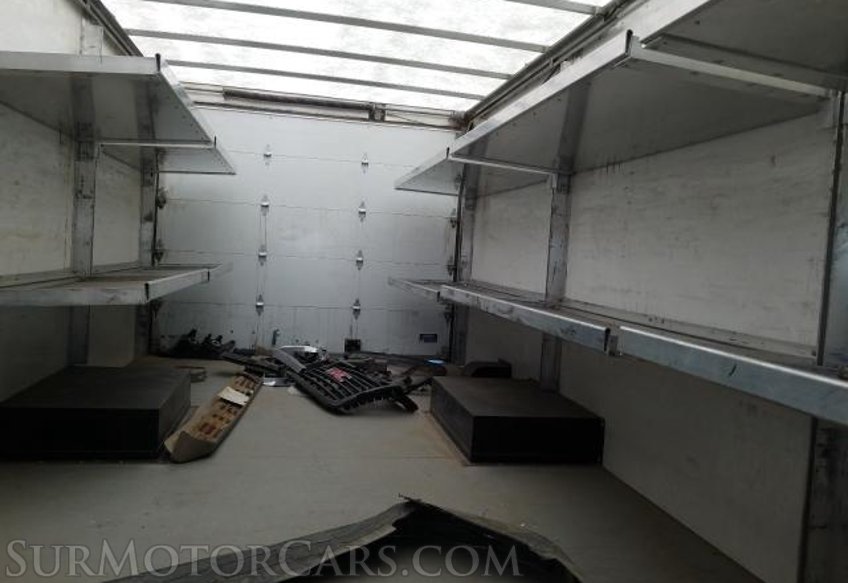 2019 GMC Savana Commercial Cutaway - Image 6