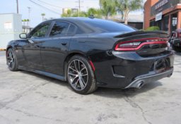 2016 Dodge Charger - Image 8
