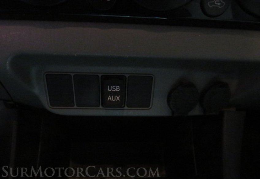 2015 Toyota Tacoma - Image 24