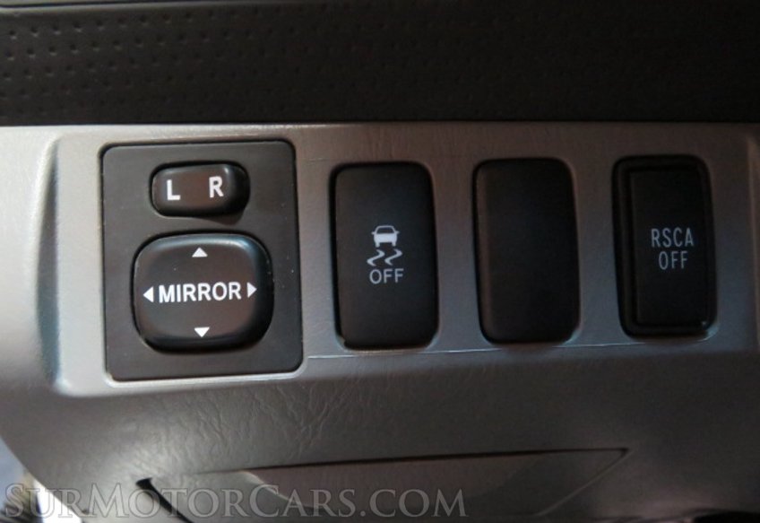 2015 Toyota Tacoma - Image 25