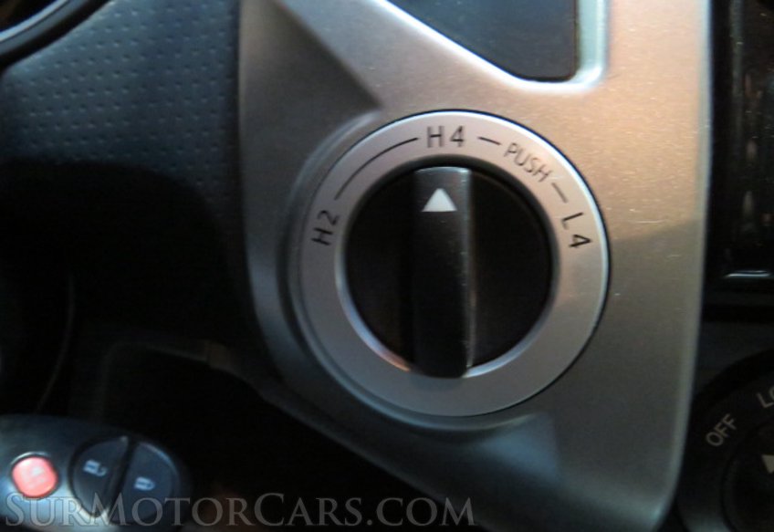 2015 Toyota Tacoma - Image 23