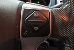 2015 Toyota Tacoma - Image 21