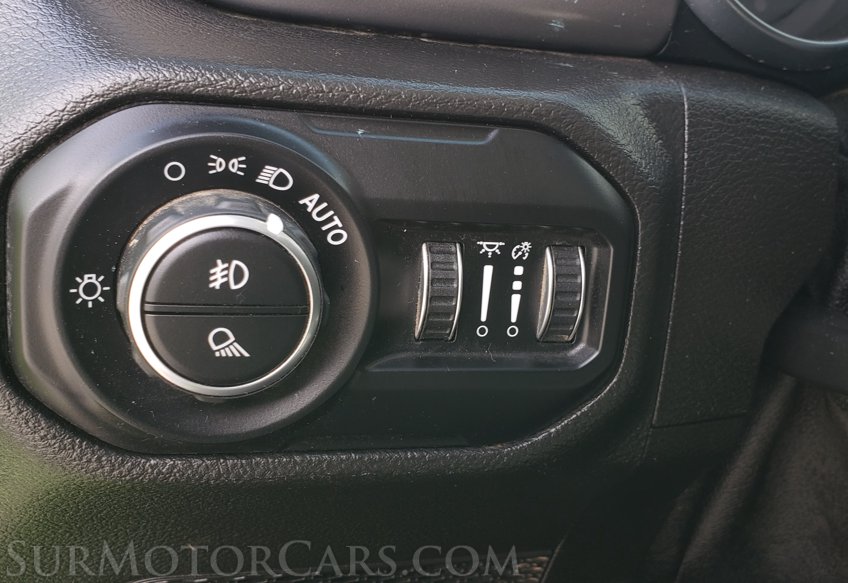 2021 Jeep Gladiator - Image 39