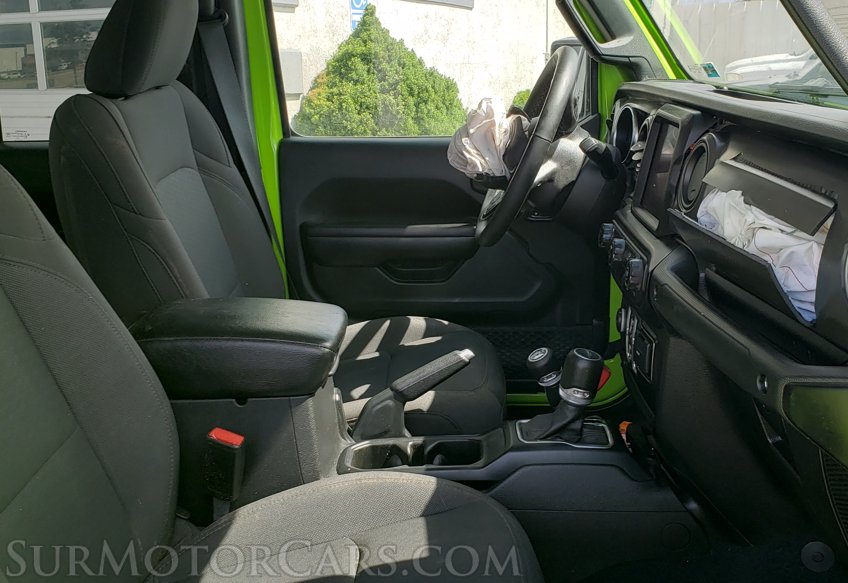 2021 Jeep Gladiator - Image 25