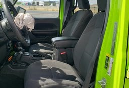2021 Jeep Gladiator - Image 28
