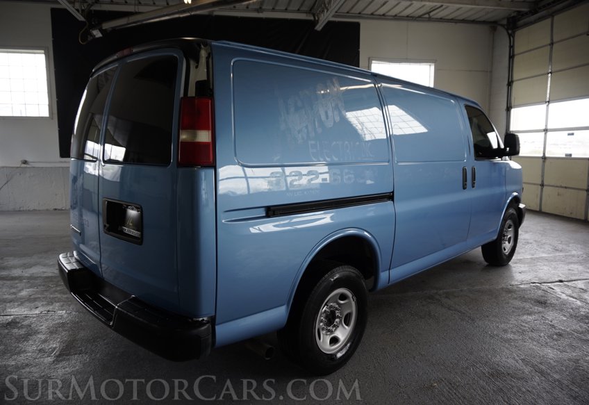 2022 Chevrolet Express - Image 6