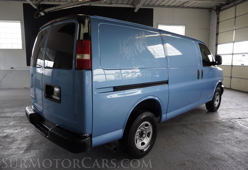 2022 Chevrolet Express - Image 8