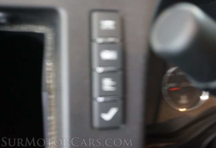 2022 Chevrolet Express - Image 39